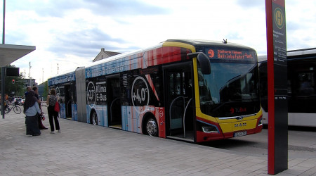 Klima E-Bus in T&uuml;bingen vorgestellt (Quelle: BWeins)